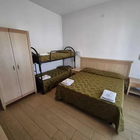 Santanna Hotel 2*